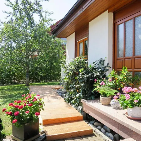 Land In Sicht By Interhome شقة *