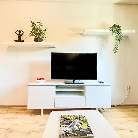 Appartamento Land In Sicht By Interhome